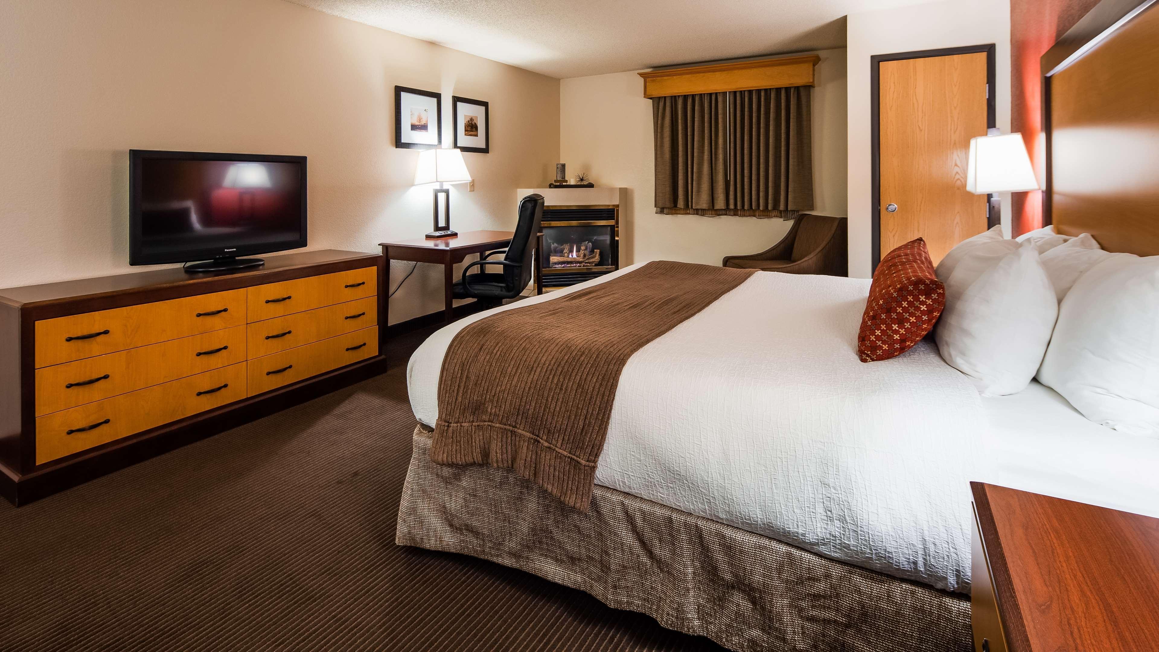 Best Western Plus Sidney Lodge Bagian luar foto