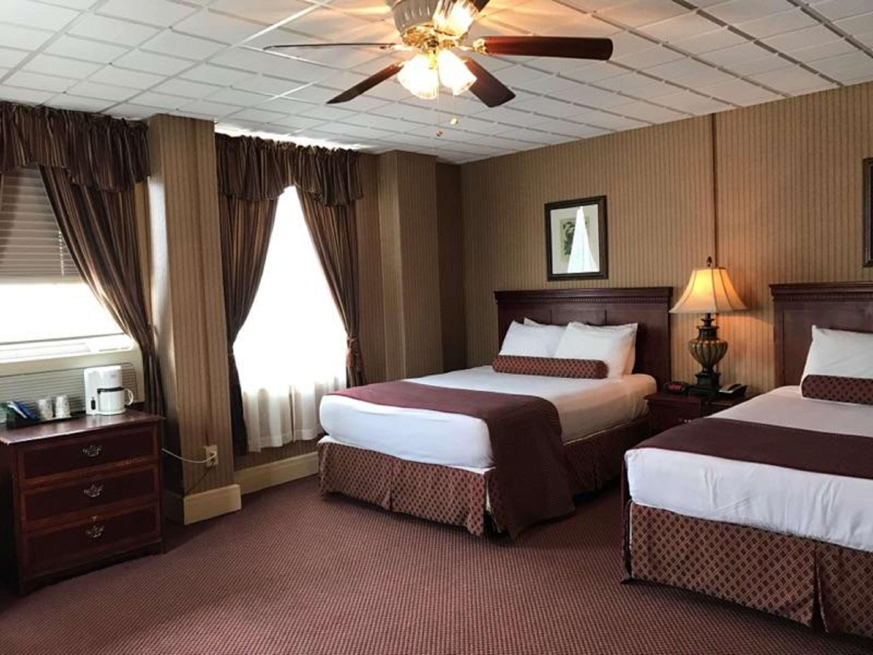 Best Western Plus Sidney Lodge Bagian luar foto