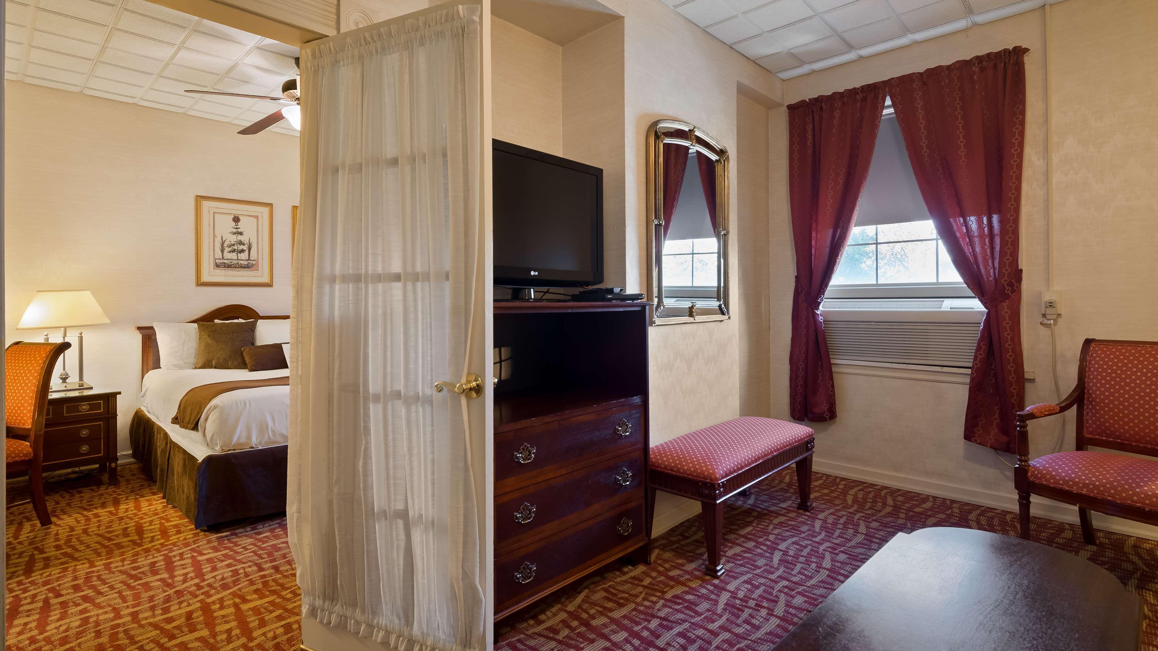 Best Western Plus Sidney Lodge Bagian luar foto