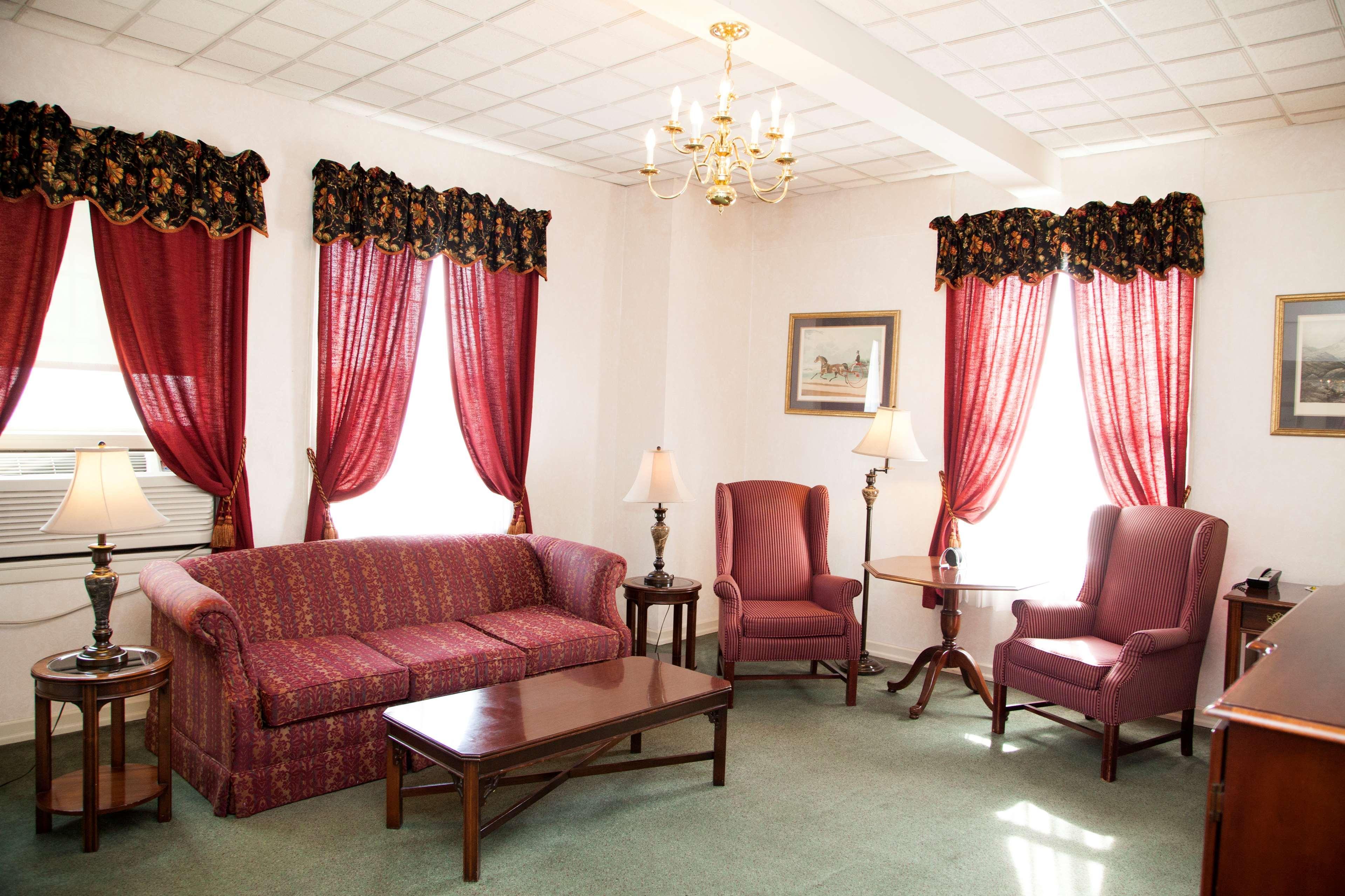 Best Western Plus Sidney Lodge Bagian luar foto