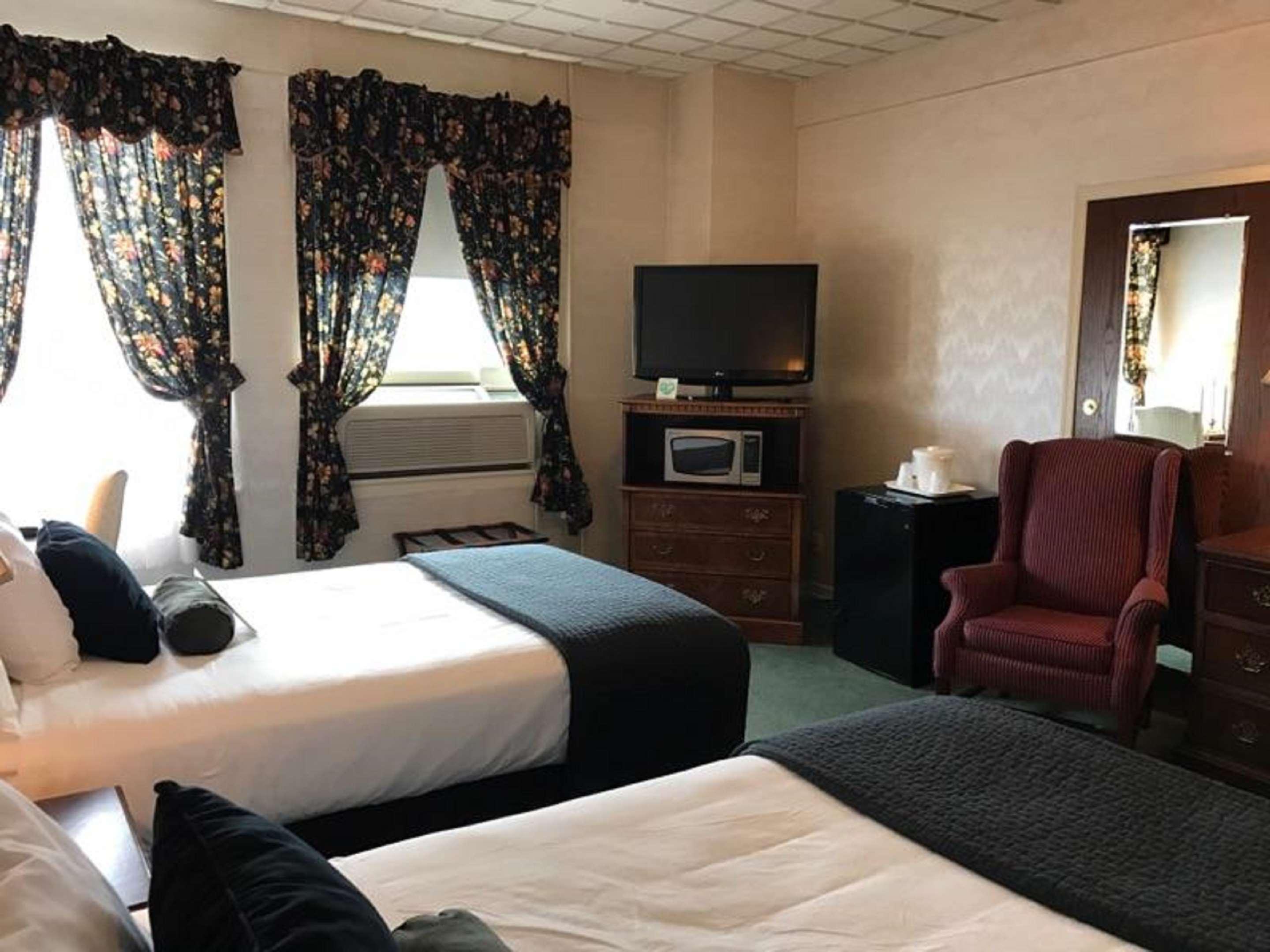Best Western Plus Sidney Lodge Bagian luar foto