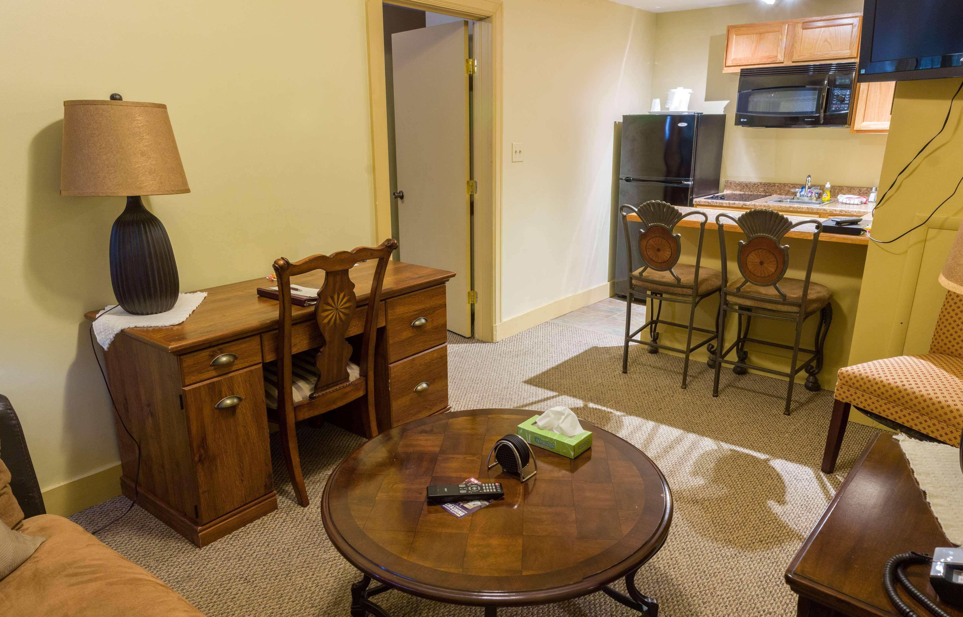 Best Western Plus Sidney Lodge Bagian luar foto